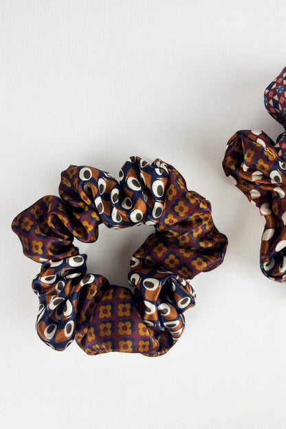 Seidenscrunchie YVE
