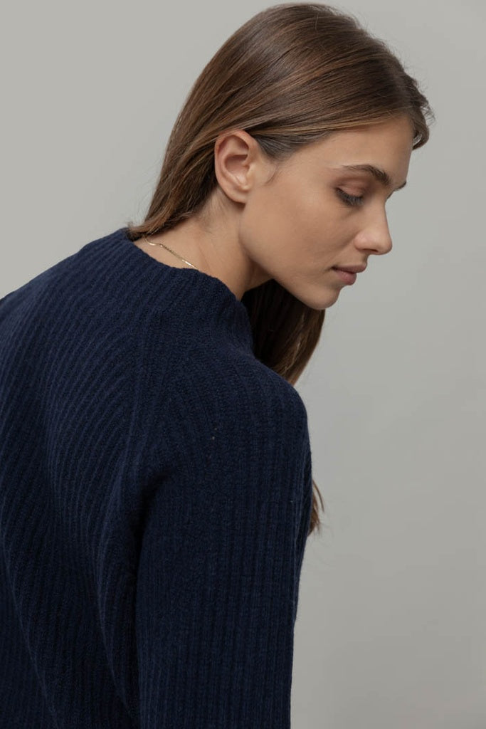 Strickpullover PAOLA aus Wolle von RIFO in dunkelblau